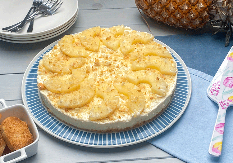 Vanille-Frischkäse-Torte mit Ananas (no bake) - Küchenmomente