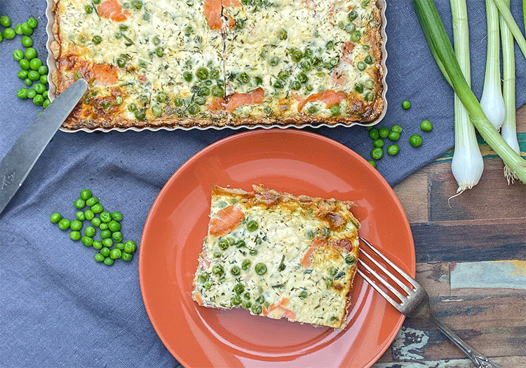 Anschnitt Kylmäsavulohipiirakka - Finnische Lachs-Quiche