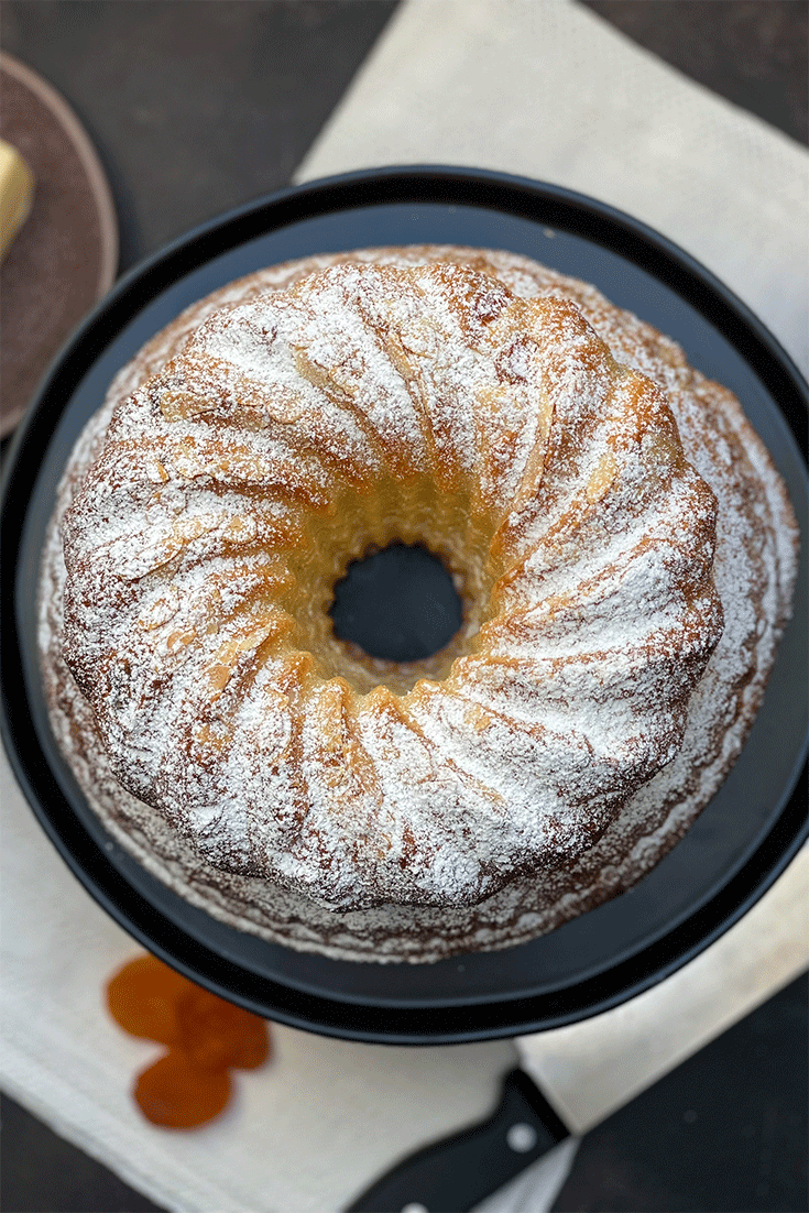 Elsässer Gugelhupf mit Puderzucker