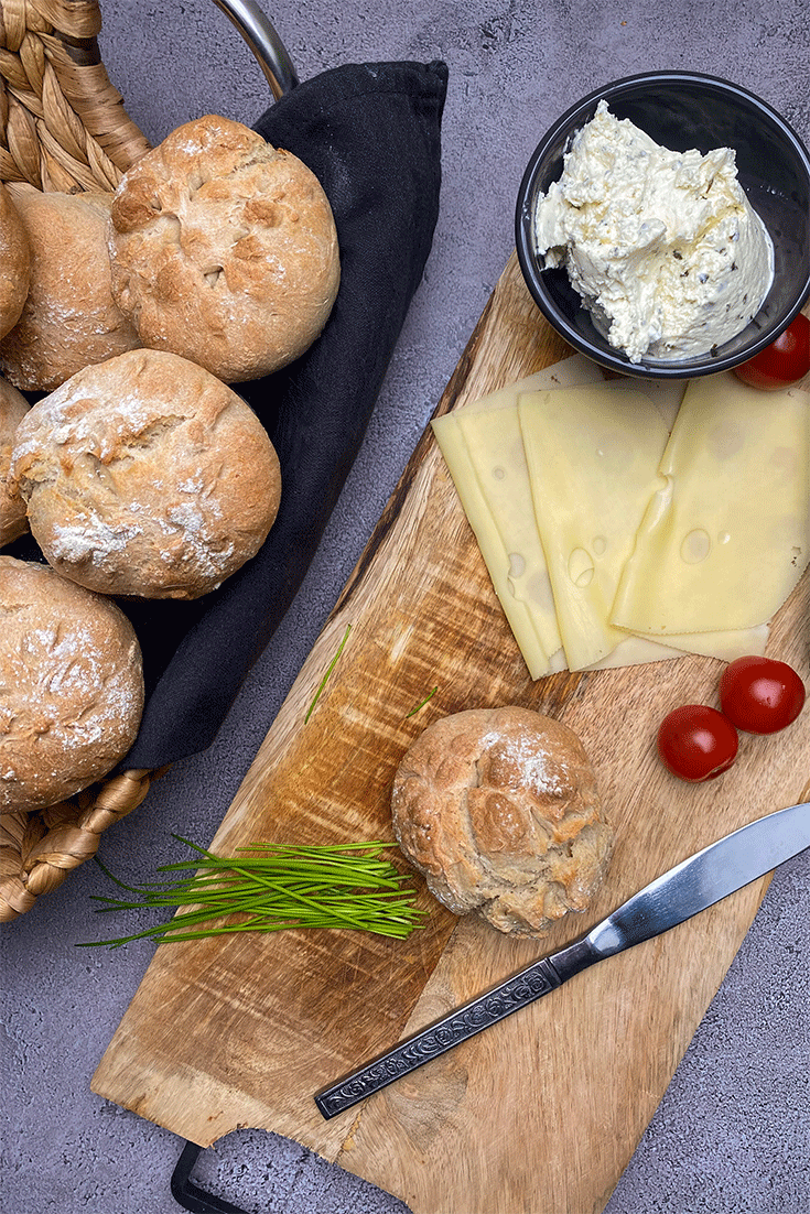 Brötchen einfach rustikal