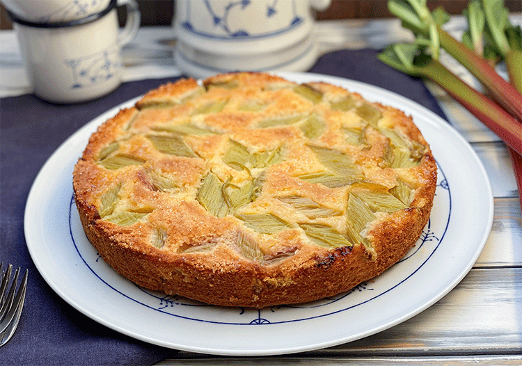 Rhabarberkuchen upside down
