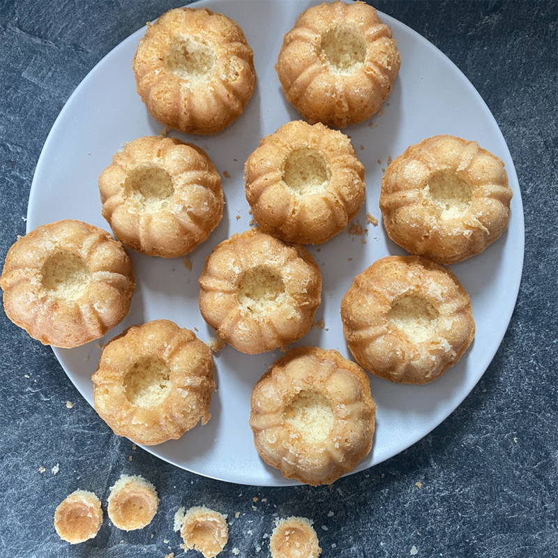 Cupcakes vor dem Befüllen