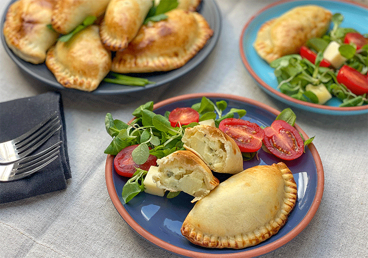 Argentinische Empanadas aus dem Backofen