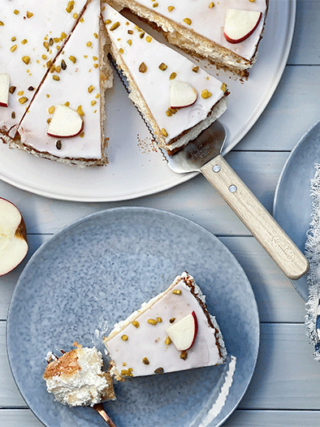 Apfel-Grieß-Torte Anschnitt