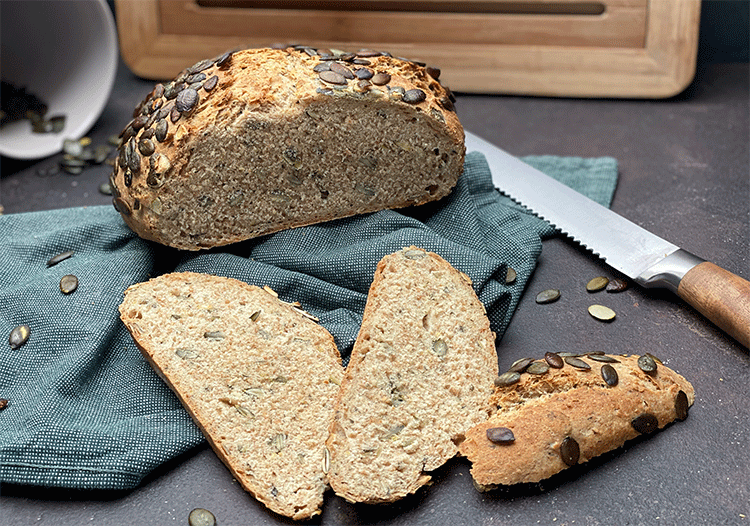 Kürbiskernbrot mit Dinkel