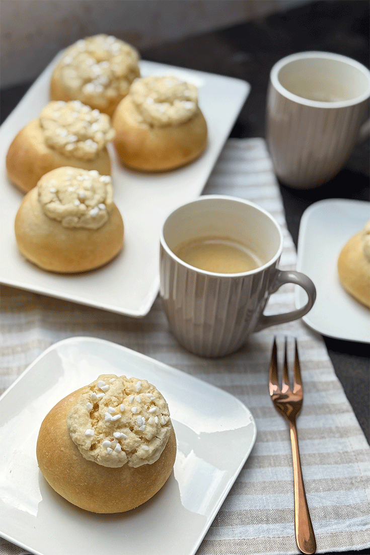 Veneziane Brioche-Brötchen aus Italien