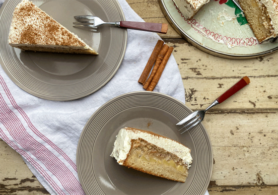 Anschnitt Apfel-Amaretto-Torte