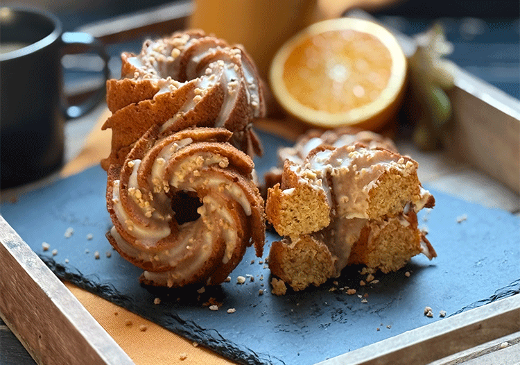 Mini Gugelhupf Honig-Nuss