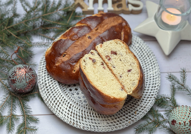 Anschnitt Julebrød