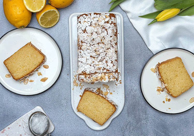 Saftiger Zitronenkuchen mit Olivenöl