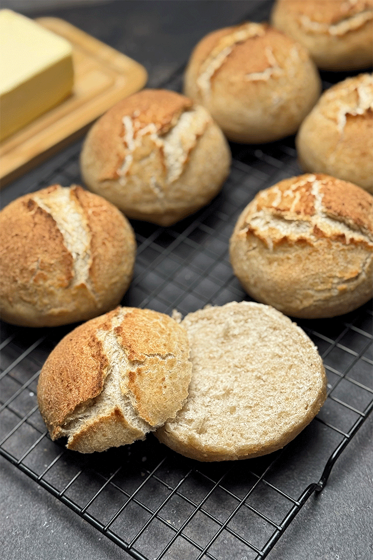 Anschnitt rustikale Tigerbrötchen