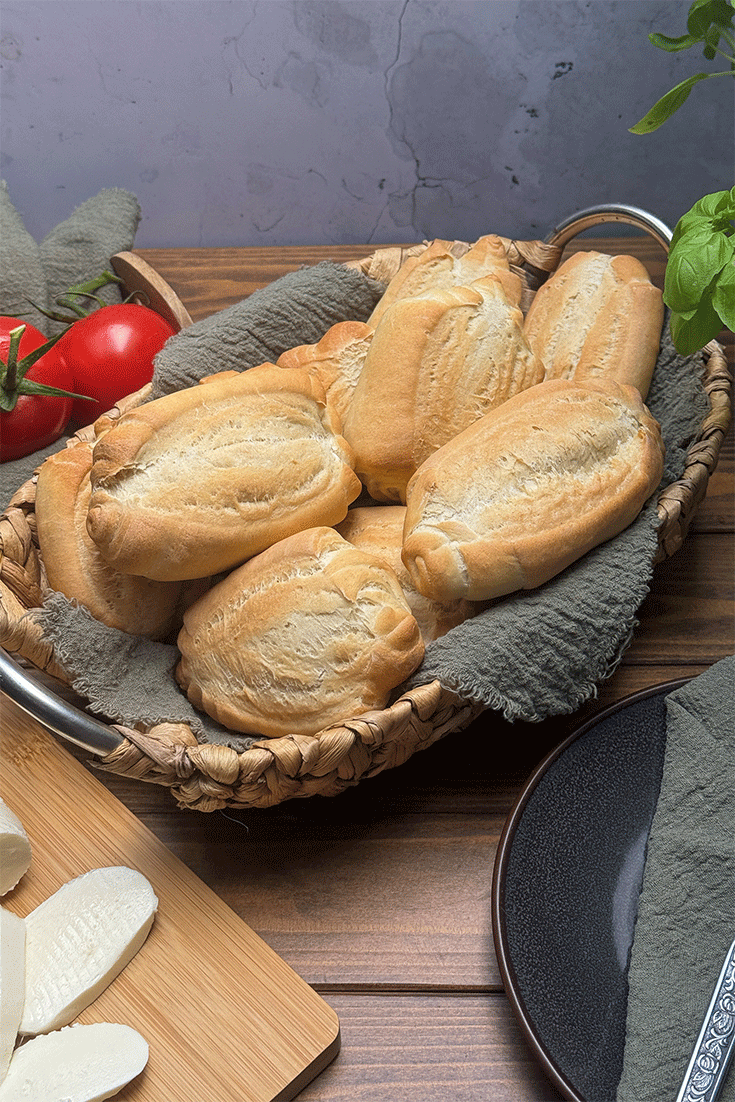 Italienische Brötchen Biove
